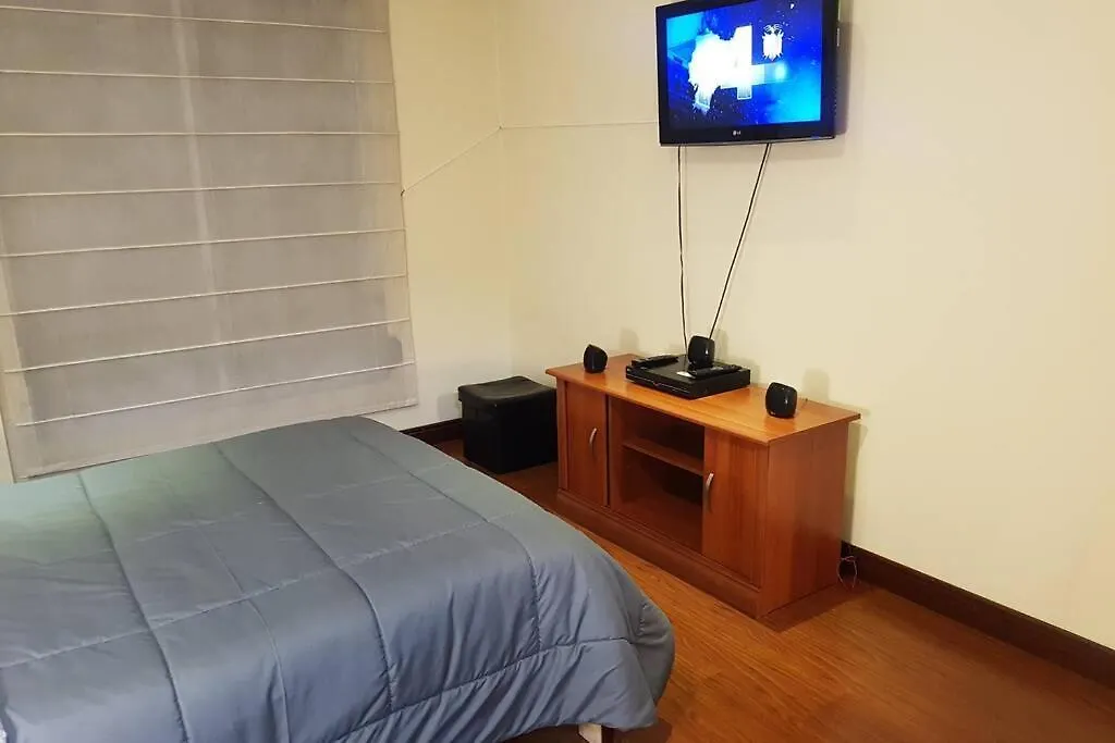 Apartamento Suit Amoblada - Ritz Plaza Norte de Quito Ecuador