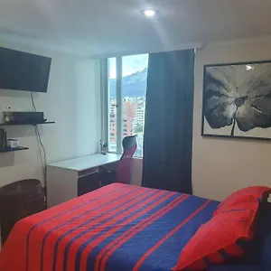  Apartamento Bella Amoblada, Sector Exclusivo La Carolina.
